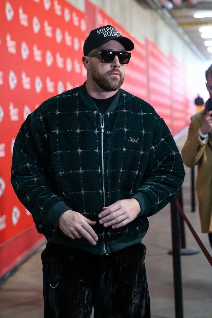 Kansas City Chiefs tight end Travis Kelce (87) arrives before a game against the Las Vegas Raiders at GEHA Field at Arrowhead Stadium in Kansas City, MO