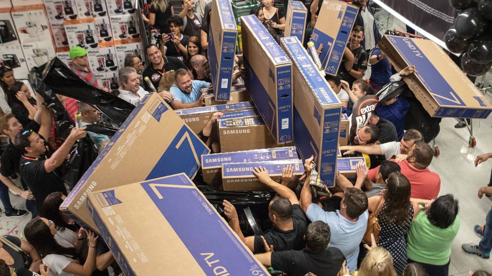 VIDEO Black Friday The Deals and the Fights What's Trending