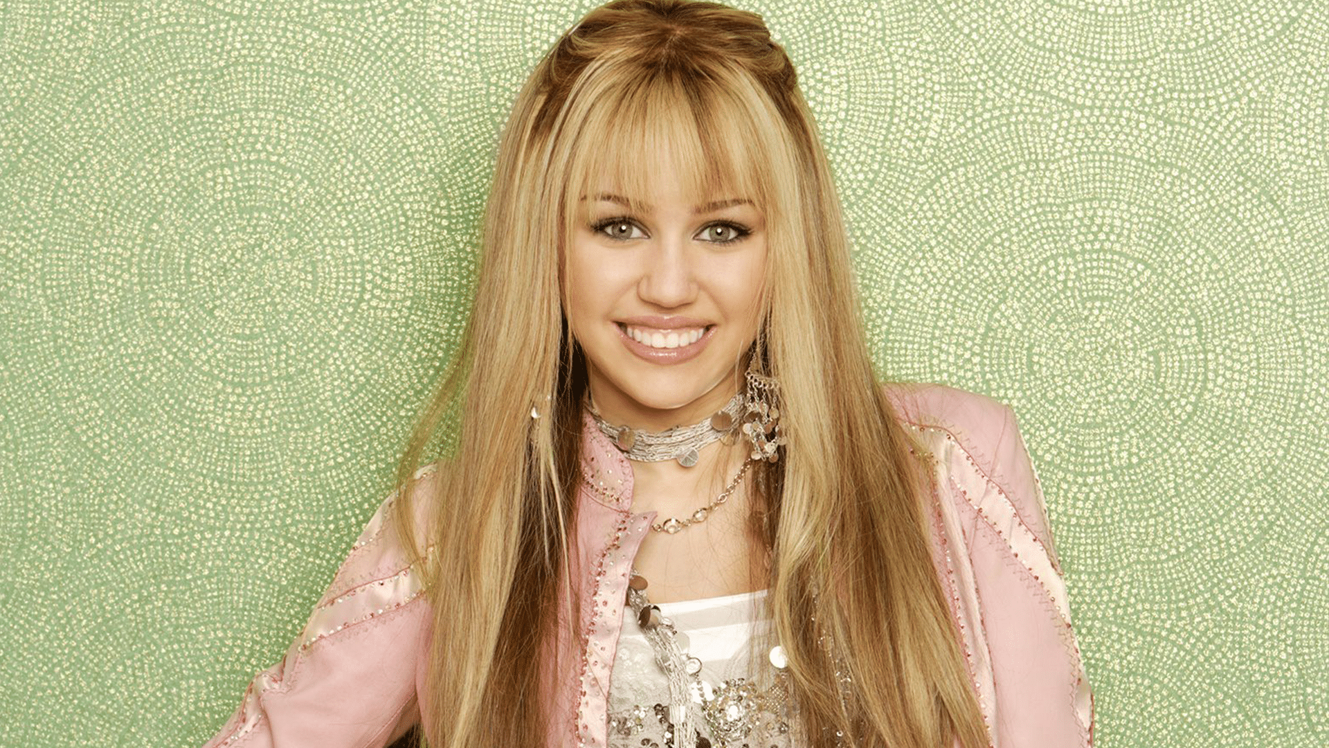 Hannah Montana's 15 Year Anniversary Has Fans Thirsty For A Reboot