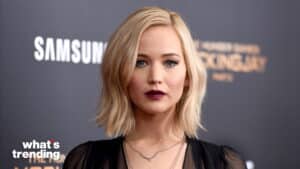Jennifer Lawrence with blonde hair and dark lipstick at a Samsung event for The Hunger Games: Mockingjay