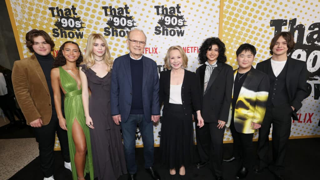 LOS ANGELES, CALIFORNIA - JANUARY 12: (L-R) Maxwell Acee Donovan, Ashley Aufderheide, Callie Haverda, Kurtwood Smith, Debra Jo Rupp, Sam Morelos, Reyn Doi and Mace Coronel attend "That '90s Show" S1 premiere at Netflix Tudum Theater on January 12, 2023 in Los Angeles, California.