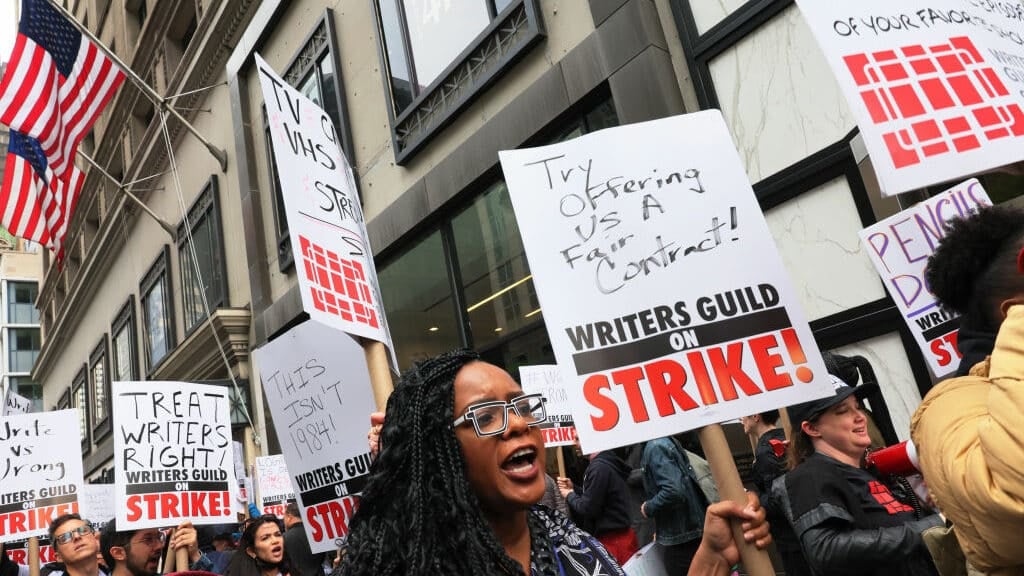 WGA, Writers Guild of America, Strike, Union, Protest