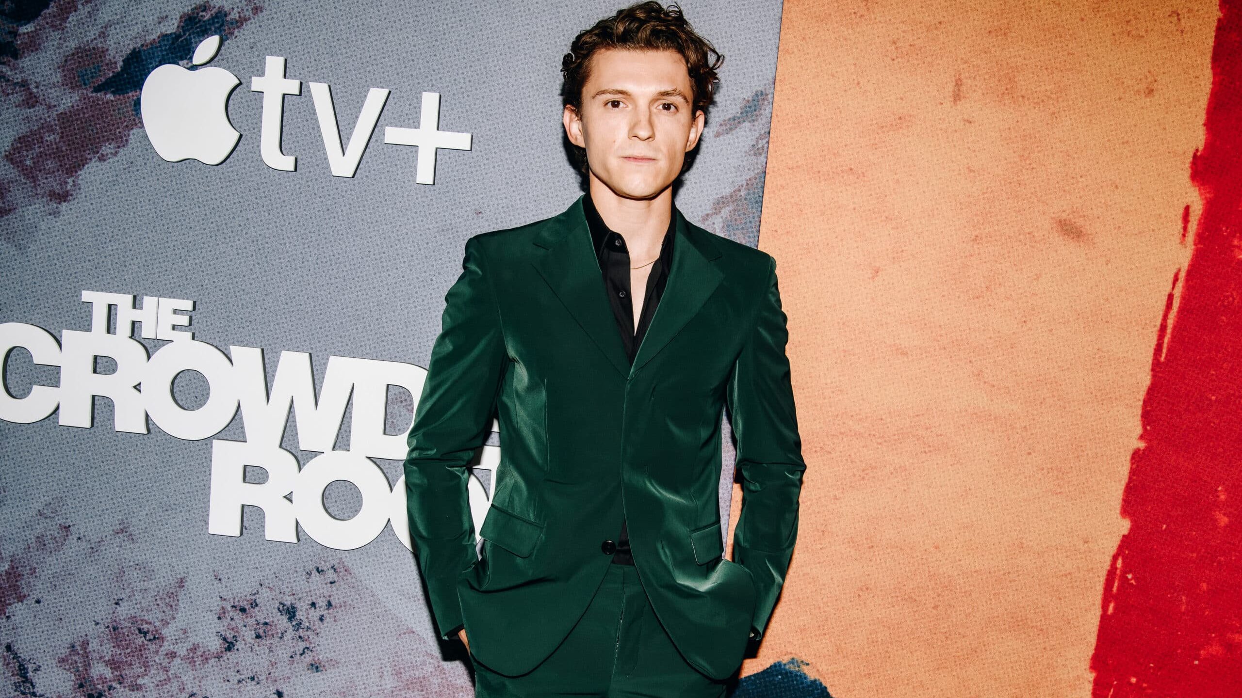 Tom Holland Met With Widespread Praise For His Role In “The Crowded ...