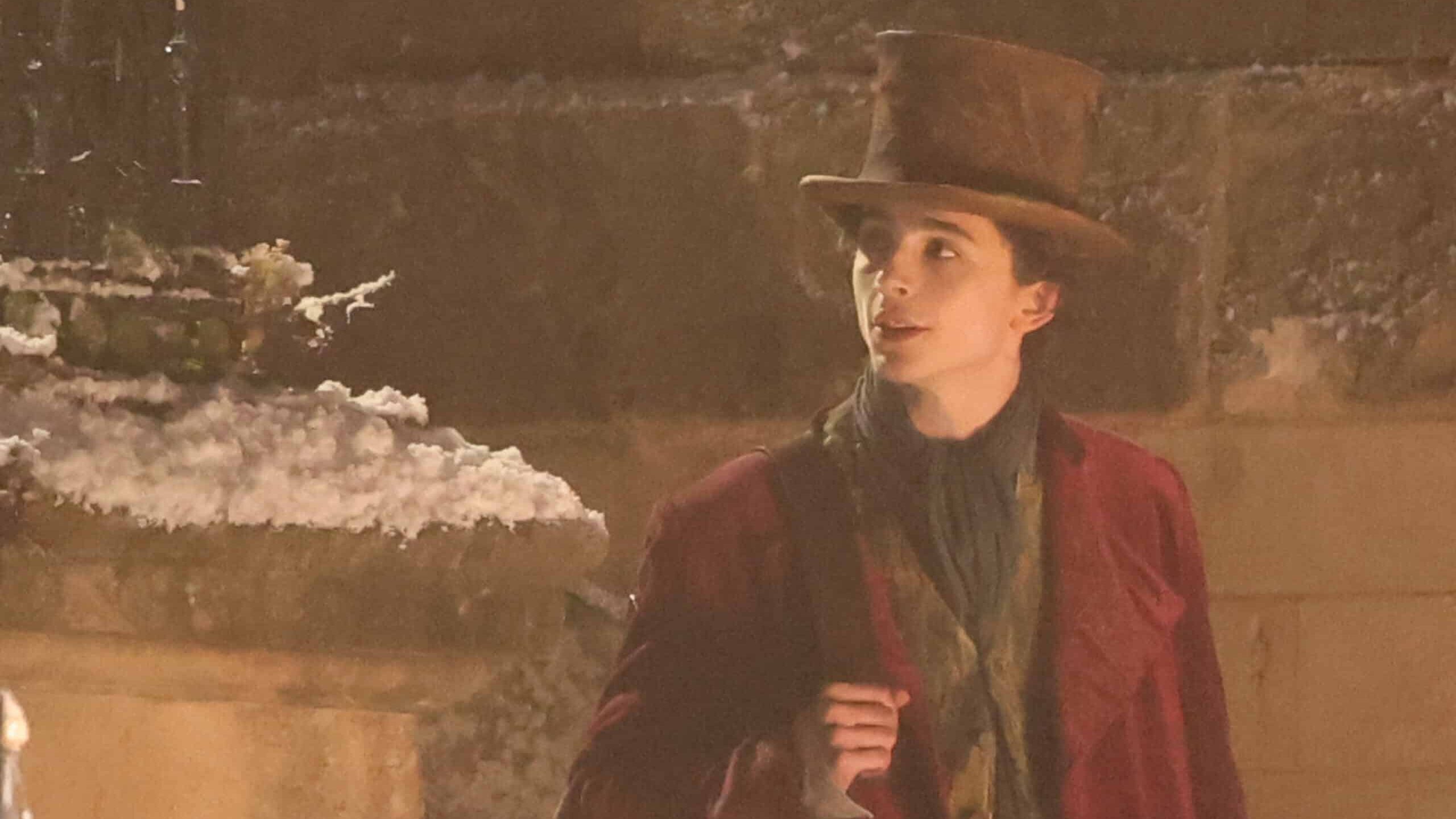 BATH, ENGLAND - OCTOBER 14: Timothée Chalamet seen filming the new Willy Wonka movie on October 14, 2021 in Bath, England.