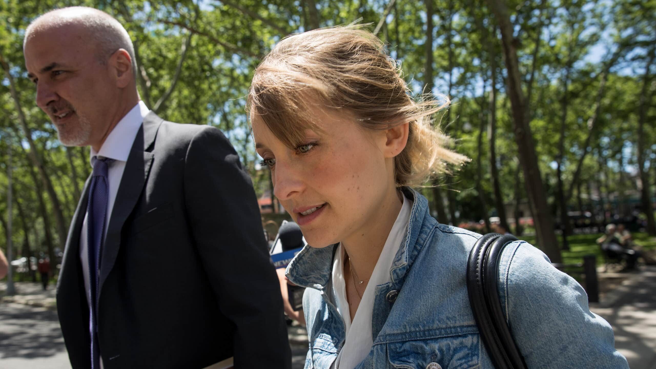 NEW YORK, NY - JUNE 12: Actress Allison Mack arrives at the U.S. District Court for the Eastern District of New York for a status conference, June 12, 2018 in the Brooklyn borough of New York City. Mack was charged in April with sex trafficking for her involvement with a self-help organization for women that forced members into sexual acts with their leader. The group, called Nxivm, was led by founder Keith Raniere, who was arrested in March on sex-trafficking charges. 