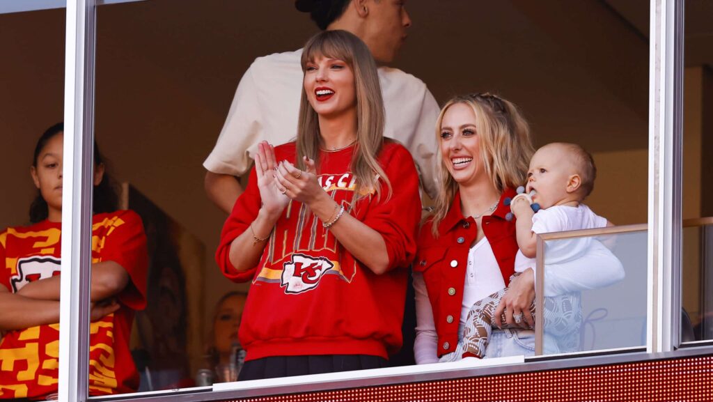 Taylor Swift and Brittany Mahomes look on during a game between the Los Angeles Chargers and Kansas City Chiefs.