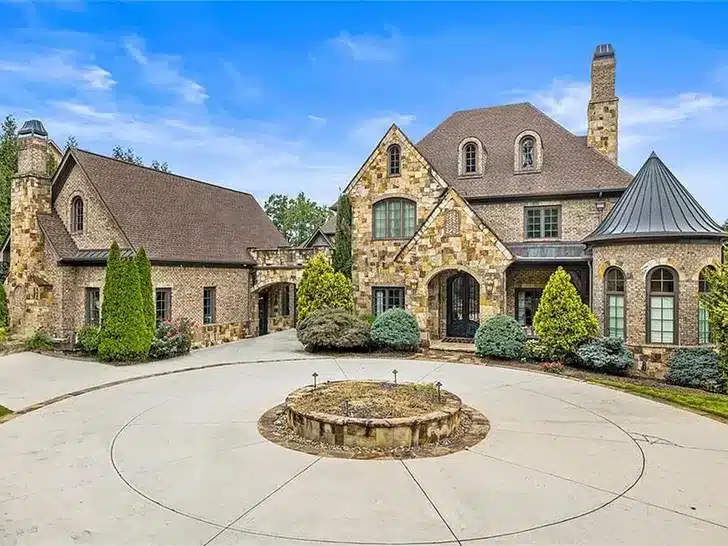 Kim and Kroy Biermann's $6 million mansion in Georgia.