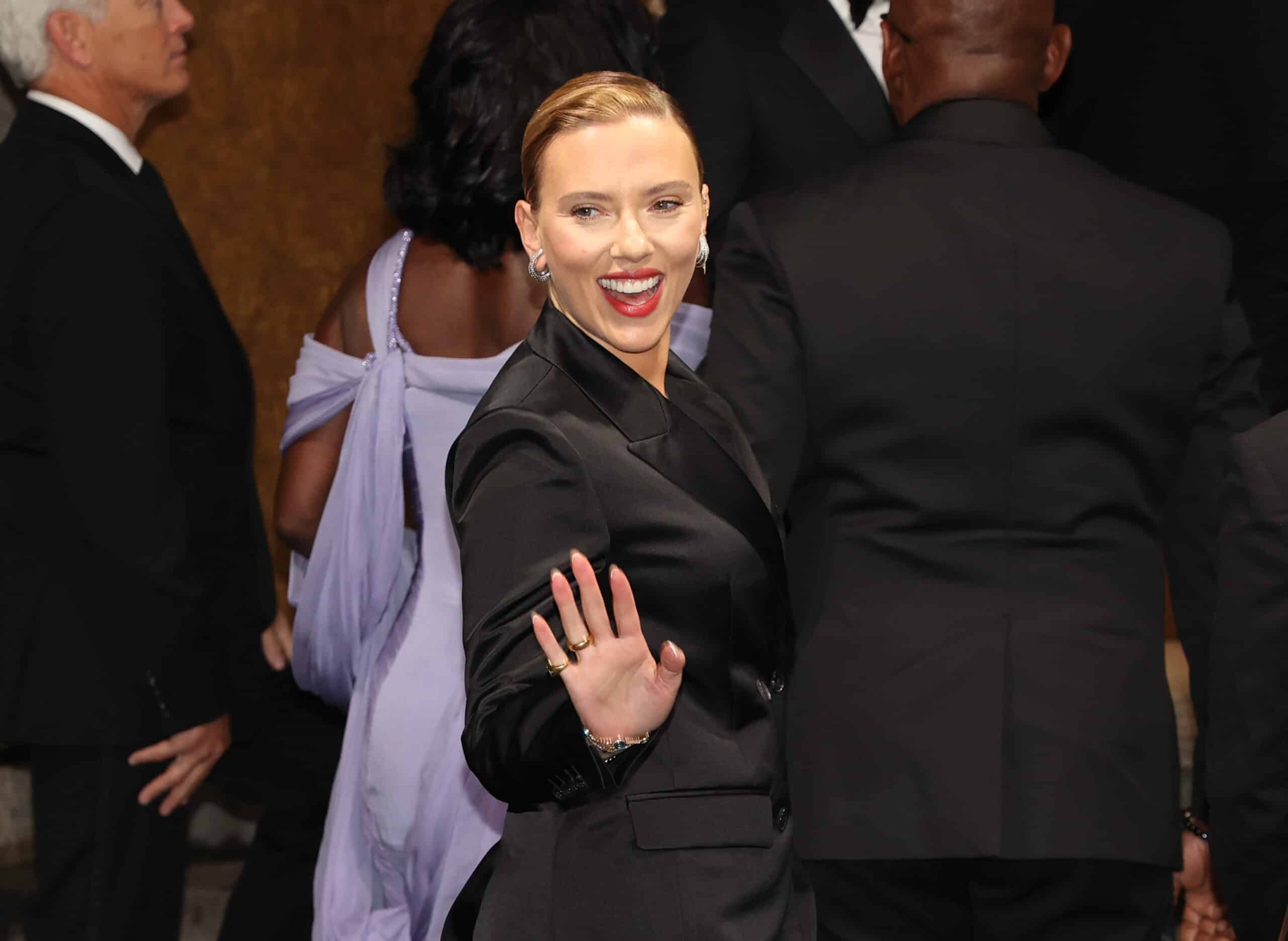 NEW YORK, NY - SEPTEMBER 28: Scarlett Johansson is seen arriving to the Clooney Foundation For Justice's "The Albies" held at The New York Public Library on September 28, 2023 in New York City.