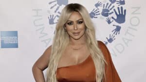 Aubrey O'Day arrives at the launch of the DermKing Humanity Foundation on November 05, 2023 in Los Angeles, California.