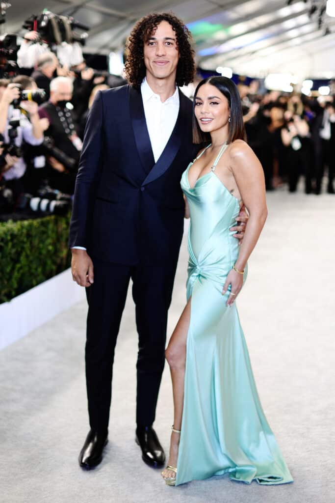 Cole Tucker and Vanessa Hudgens attend the 28th Screen Actors Guild Awards at Barker Hangar on February 27, 2022 in Santa Monica, California.