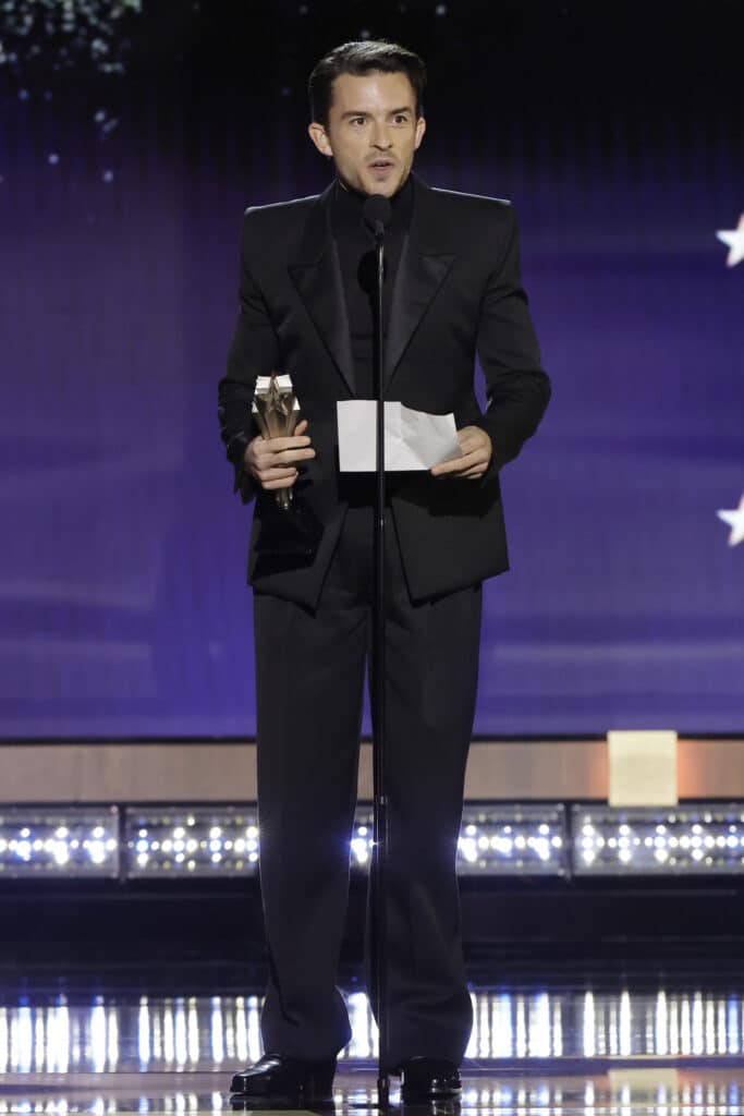 Jonathan Bailey accepts the Best Actor in a Limited Series or Movie Made for Television Award for 'Fellow Travelers' onstage during the 29th Annual Critics Choice Awards at Barker Hangar on January 14, 2024 in Santa Monica, California.