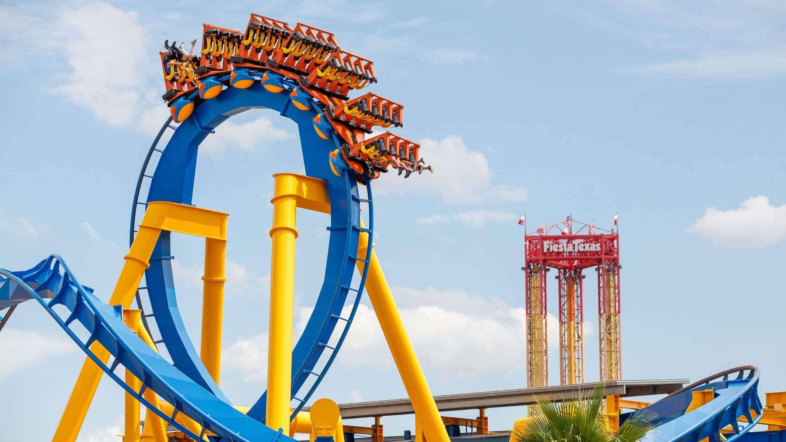 Six Flags and Cedar Fair Complete Merger, Forming Theme Park Giant ...