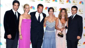 From cast of Friends (Outstanding Comedy Series) L to R : David Schwimmer, LisaKudrow, Matthew Perry, Courteney Cox Arquette, Jennifer Aniston and Matt Leblanc attend the 54th Annual Emmy Awards. - US actor Matthew Perry, best known for playing Chandler Bing in the hit '90s TV sitcom Friends, has died at the age of 54. The actor was found dead at his home in his Los Angeles, law enforcement sources told US media. Photo by Lionel Hahn/ABACAPRES.COM Pictured: Ref: BLU_S6784678 291023 NON-EXCLUSIVE Picture by: Hahn Lionel/ABACA / Shutterstock