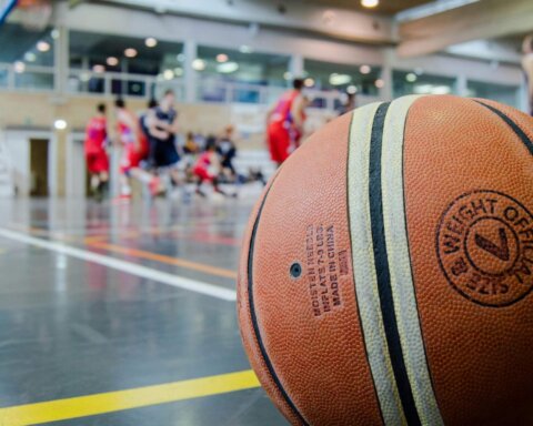 Modern technology has ended the mystery of practice because amateur players gain access to expert analysis that precisely determines their form weaknesses when shooting or dribbling.