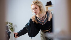 If you’re thinking about starting a live stream or trying to grow your channel, there’s a lot you can learn from platforms that do it well.