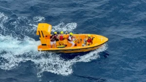 A child fell into the ocean from the Disney Dream cruise ship. Her father jumped in to save her. Both were rescued thanks to a fast crew response.
