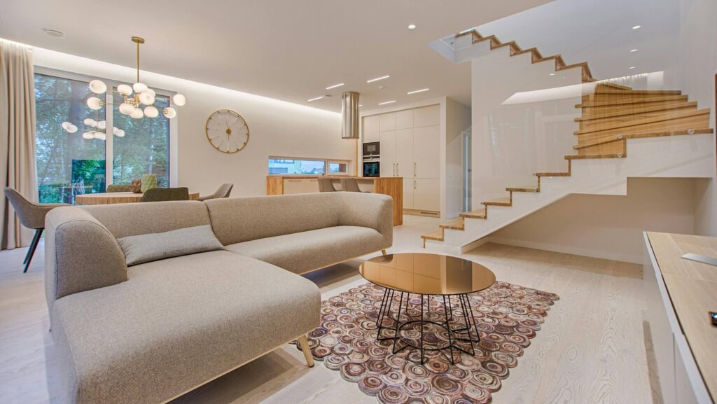 Here are seven simple ways to add warmth and comfort to any space so that you can enjoy a relaxing and cosy home this time.