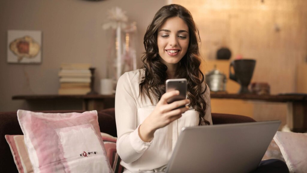If you want to refresh your profile and make the right tweaks, this guide breaks down practical, easy-to-follow tips to help your profile stand out.
